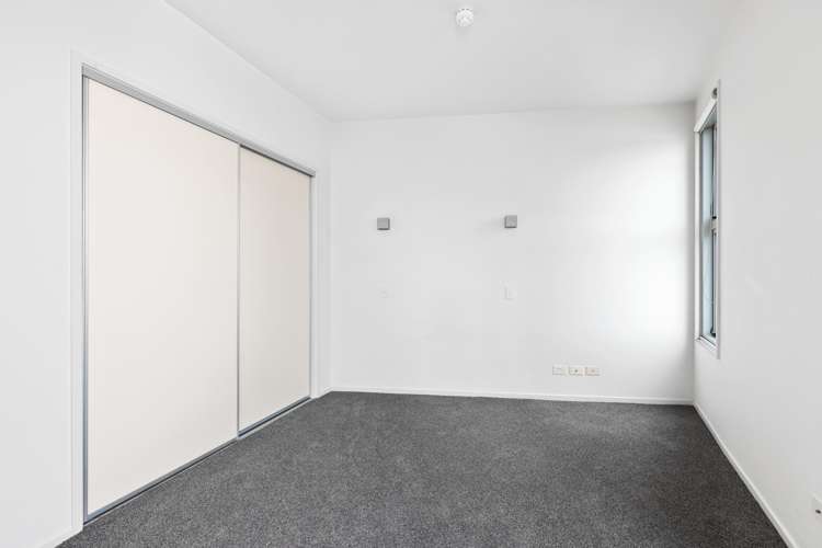 711/11 Tamariki Avenue Orewa_10