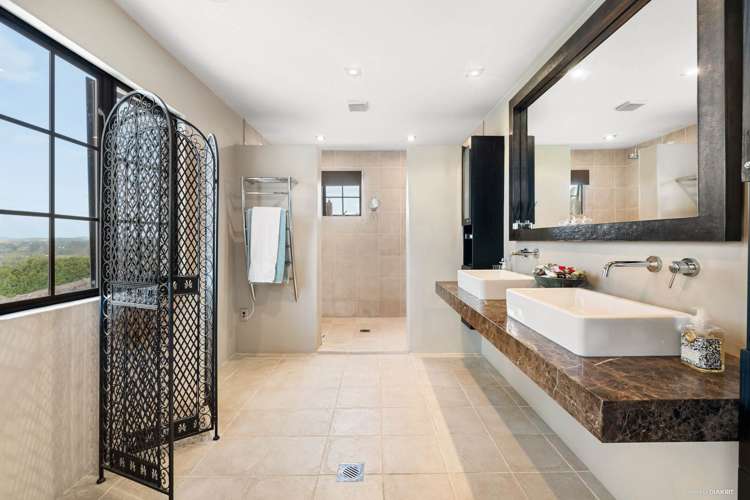 566 Whitford Road Whitford_10