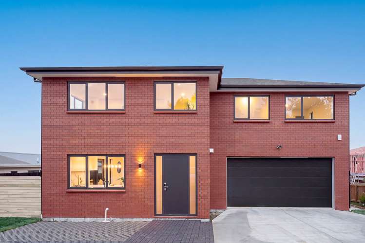 7 Parehua Lane Swanson_20