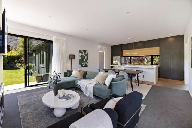 6 Pendeen Crescent Jacks Point_4