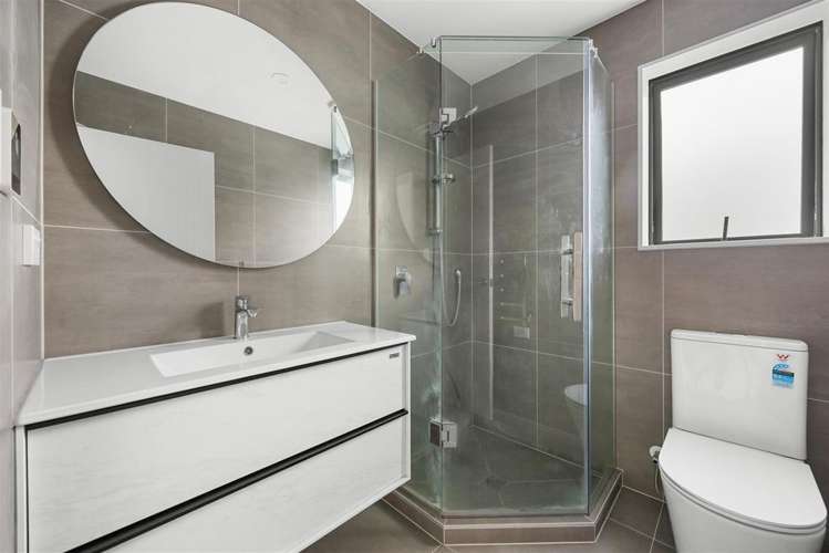 67 Whare Kauri Road Takanini_13