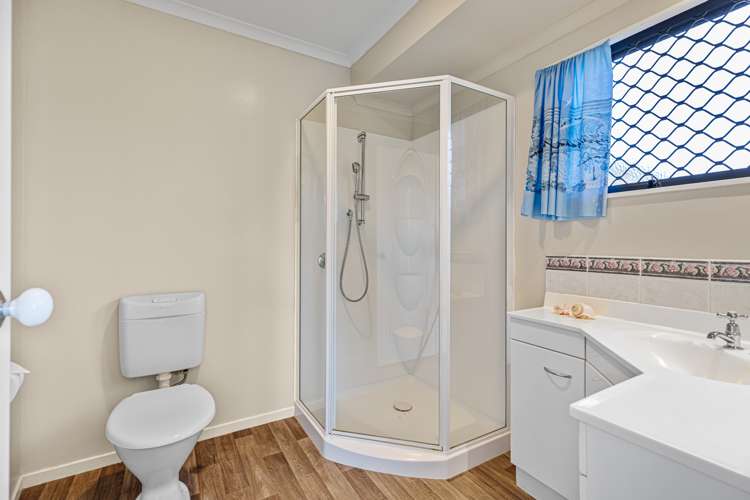 23 Olympus Grove Papamoa_12