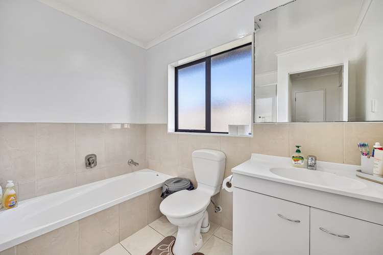 52 Magic Way Randwick Park_18