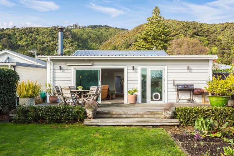 38 Oroua Street Eastbourne_14