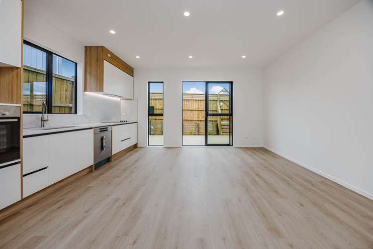 16 Ihi Place Karaka_5