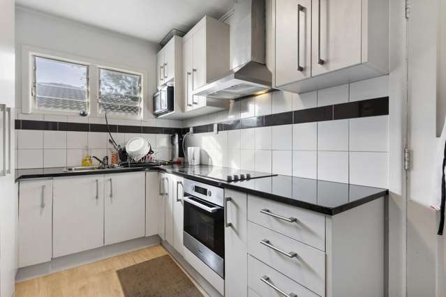 1/21 Cleek Road Mangere East_4