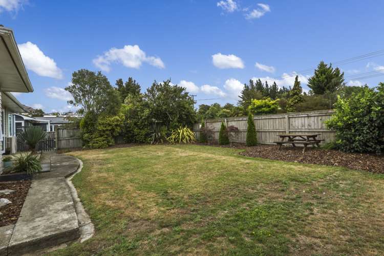 208 Whitby Road Wakefield_17