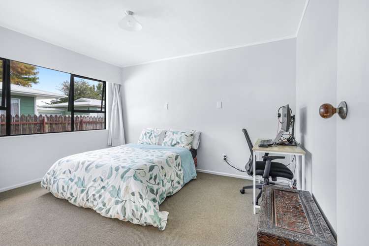 71b Saxbys Road Deanwell_12