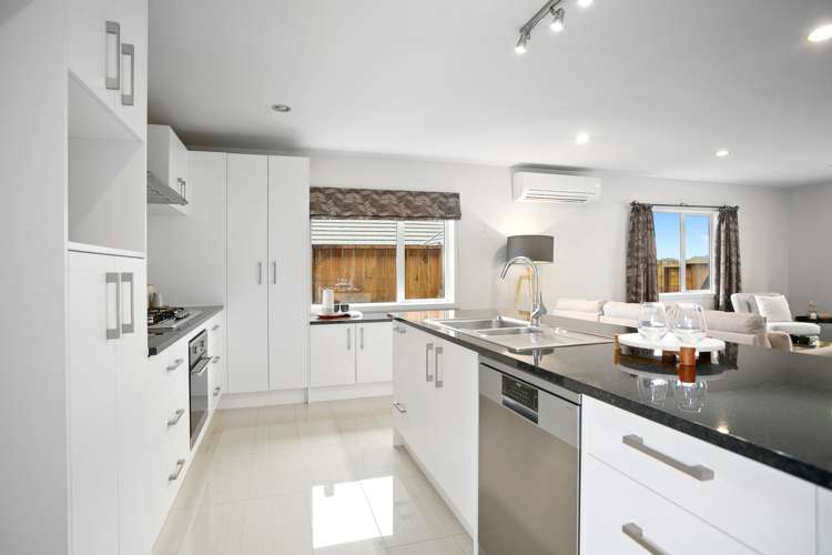 17 Alpers Ridge Leamington_10