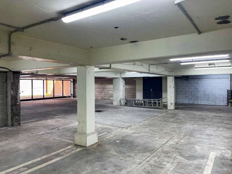 5 Totara Avenue New Lynn_12