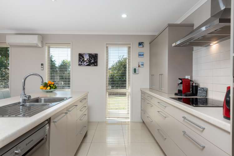 2 Tranquil Grove Omokoroa_6