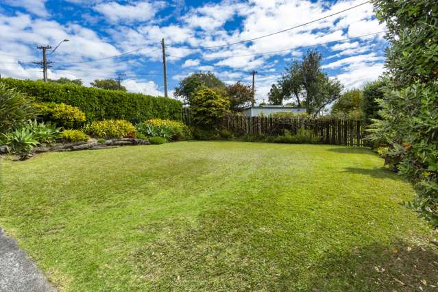 64 Eskdale Road Birkdale_1