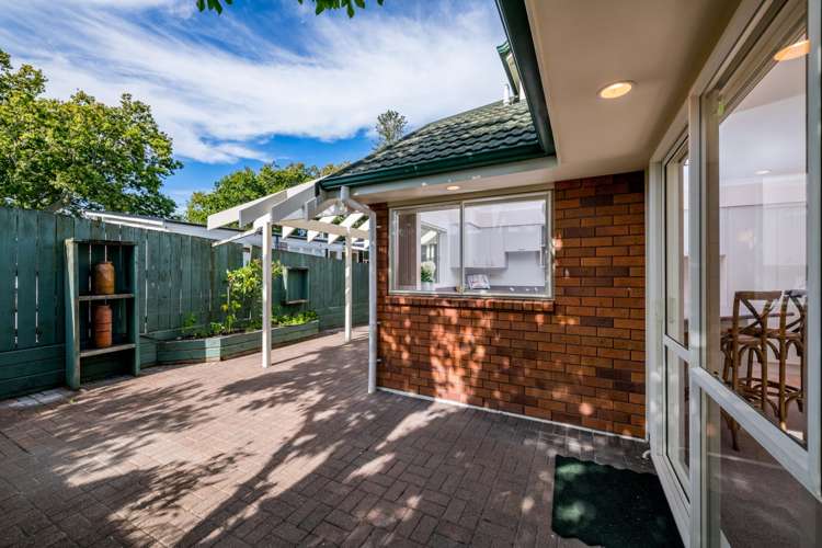 1/74 Cook Street Howick_17