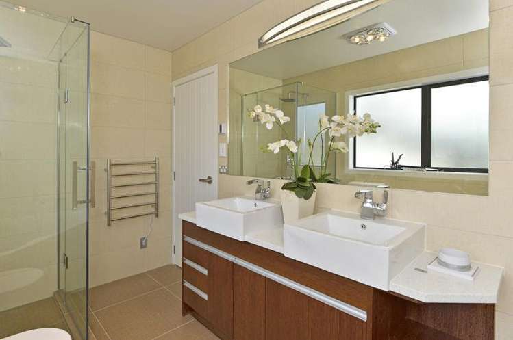 5 Muirlea Drive Flat Bush_8