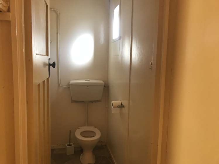 27 Thyra Street Dannevirke_11