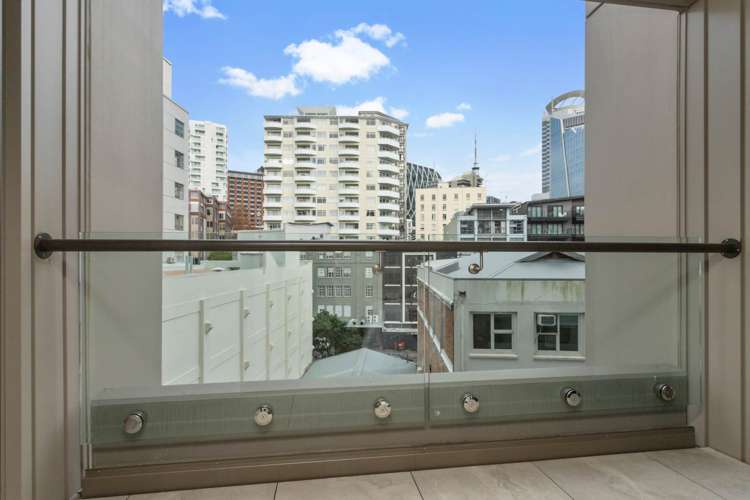 616/41 Beach Road Auckland Central_8