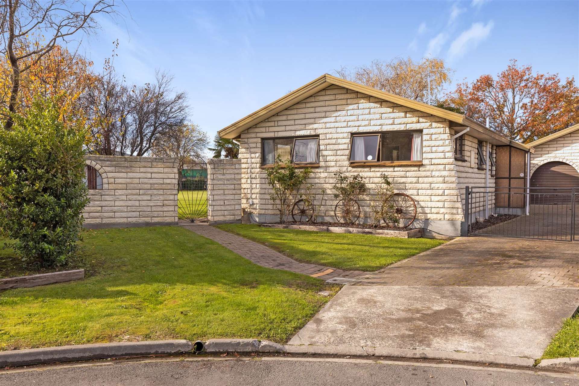 8 Rothwell Place Springlands_0