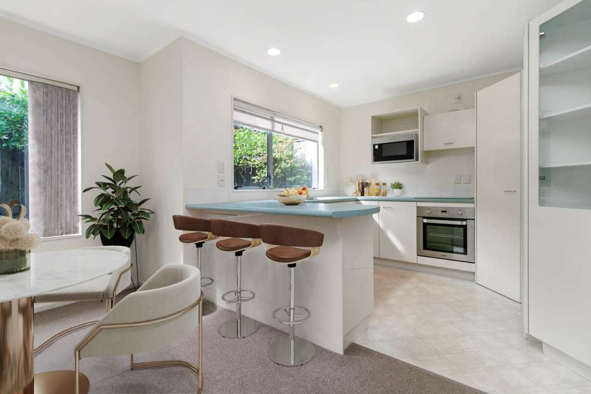 2/2 Carlton Street_2