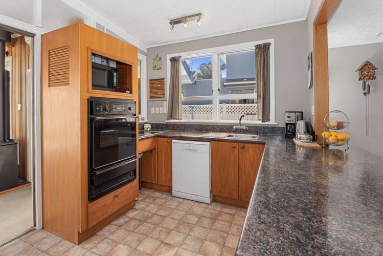 28 Attwood Street Tamaterau_23