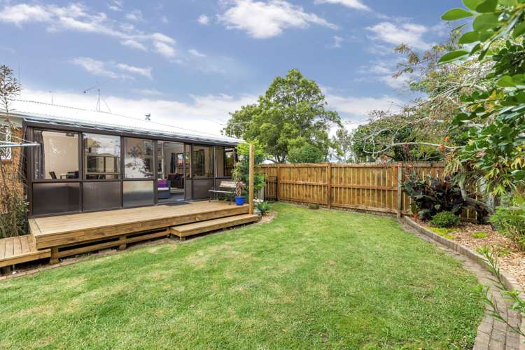 127 West Street Pukekohe_8