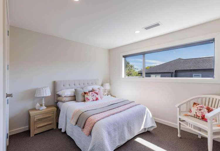 32A Queen Mary Avenue Epsom_16