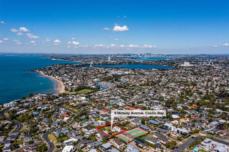 9 Midway Avenue Castor Bay_7