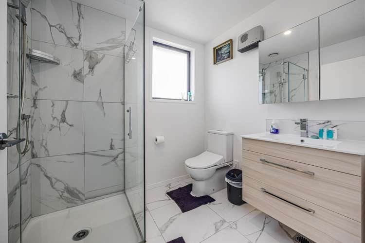 1/6 St Leonards Road Kelston_13