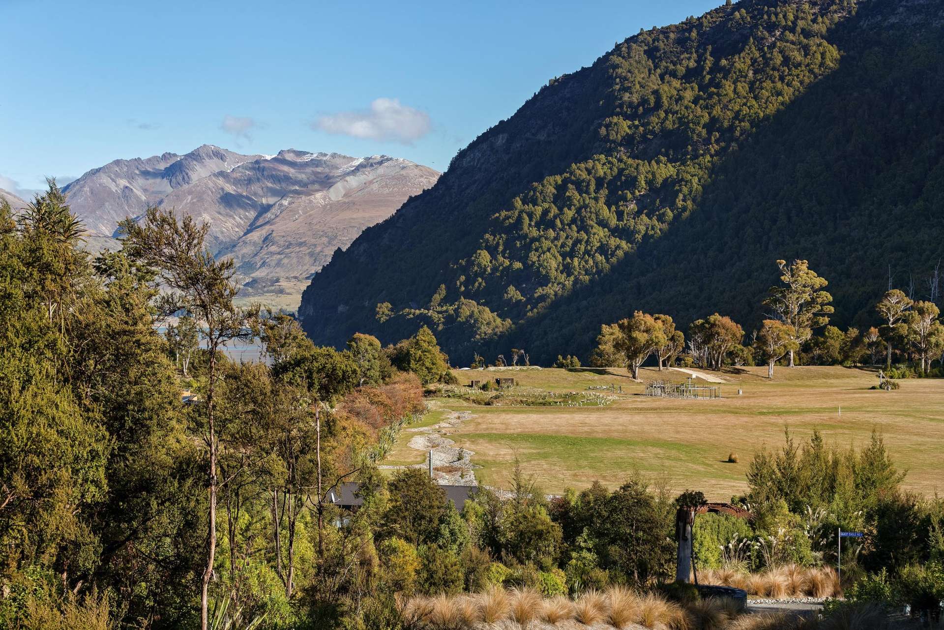 9 Haast Eagle Road Mount Creighton Queenstown Houses for Sale