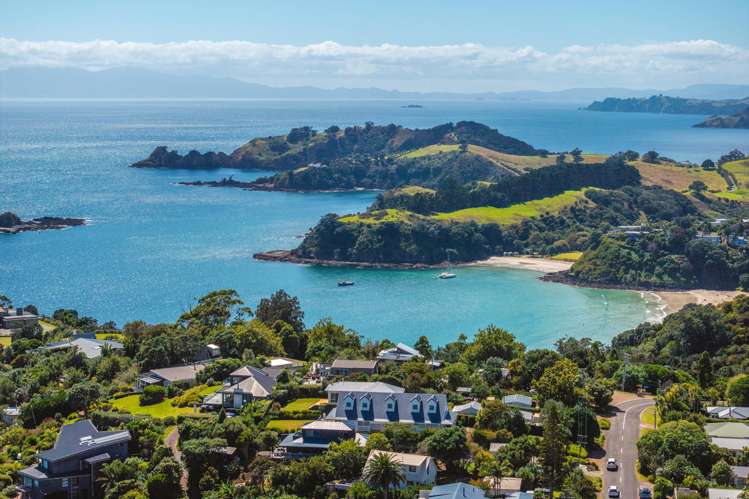 74 Hauraki Road Oneroa_11