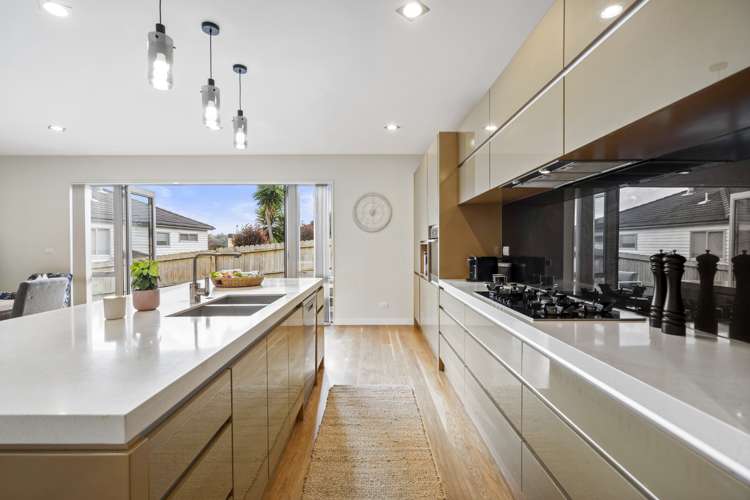 13 Pin Oak Drive Schnapper Rock_6