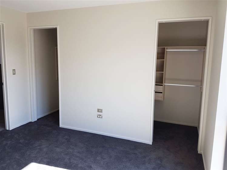 21 Edwin Ebbett Place Wigram_19