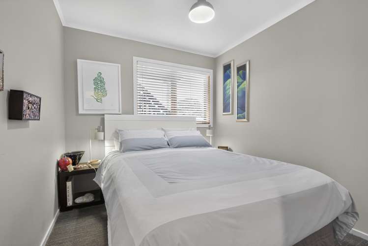 250 Centreway Road Orewa_17