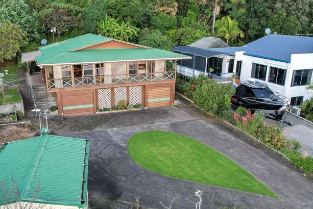 310 Thames Coast Road Thornton Bay_1