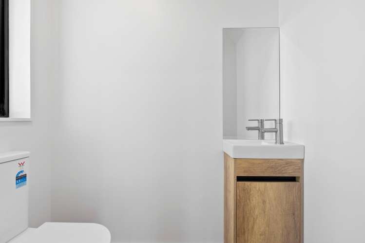 5/18 Albert Road Kelston_20