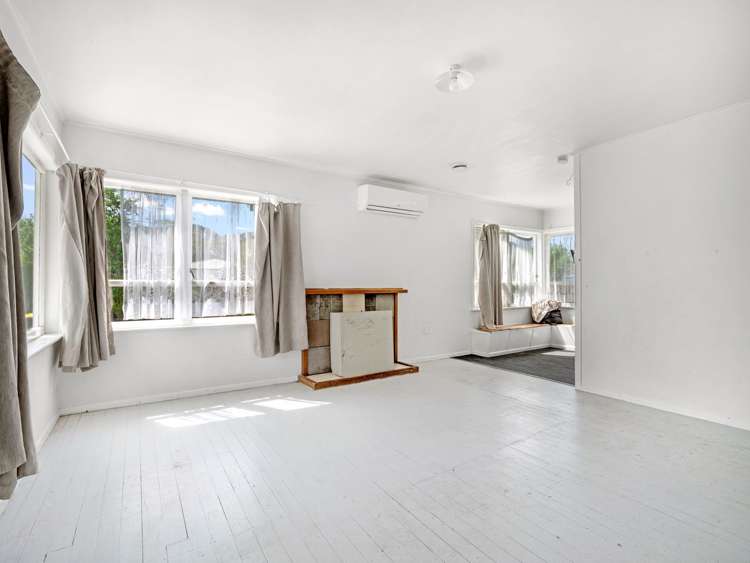 8 Cobham Street Taneatua_2