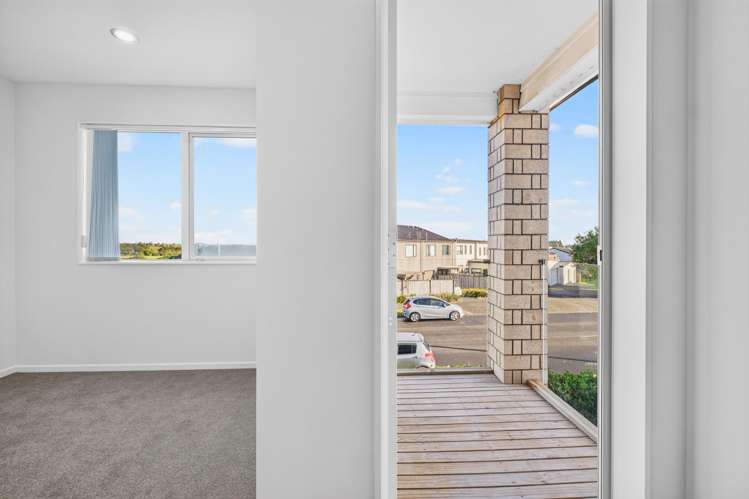 62 Pencaitland Drive Flat Bush_7