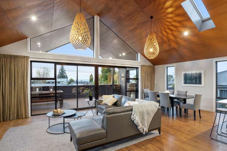 16 Sloane Avenue Tihiotonga_31