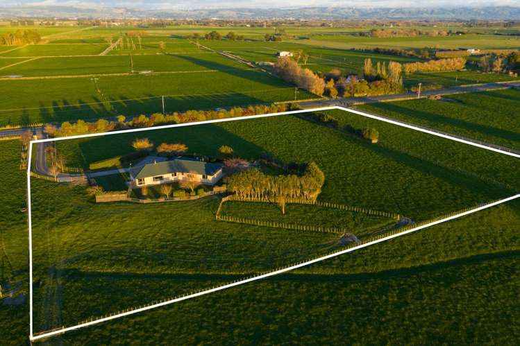 1059 Camerons Line Feilding_23