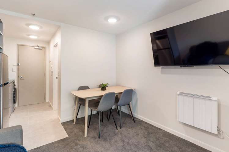 407/135 Hobson Street City Centre_5