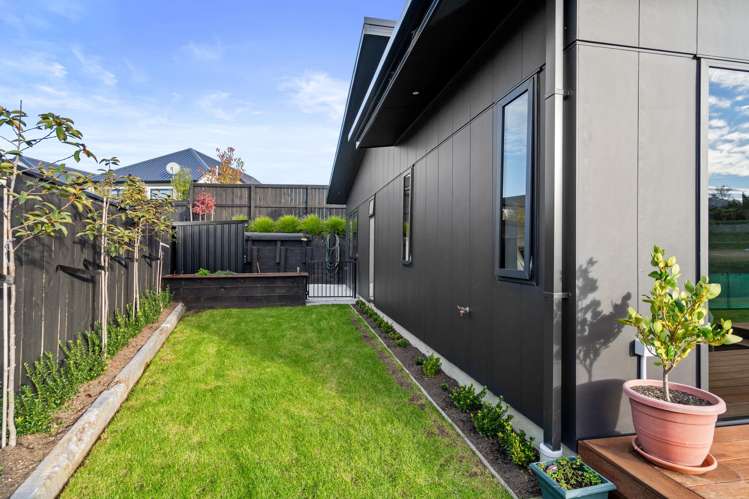 64 Les Wakefield Road Mapua_19