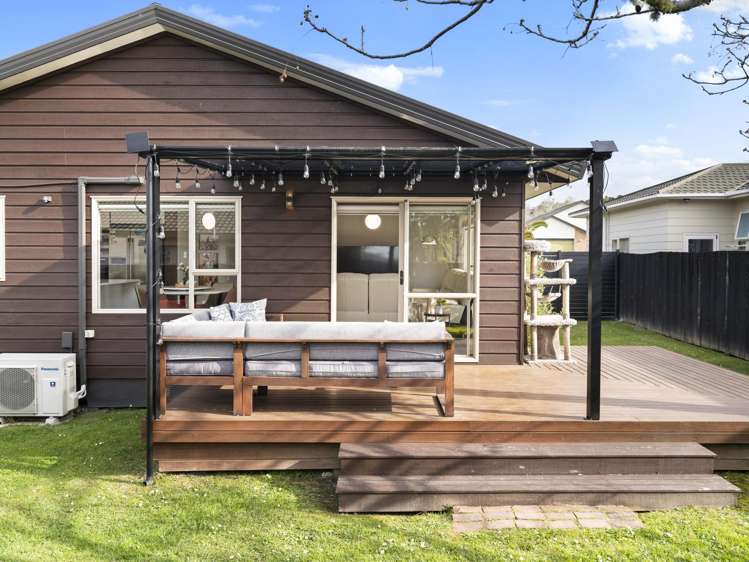 75 Kamara Road Glen Eden_16