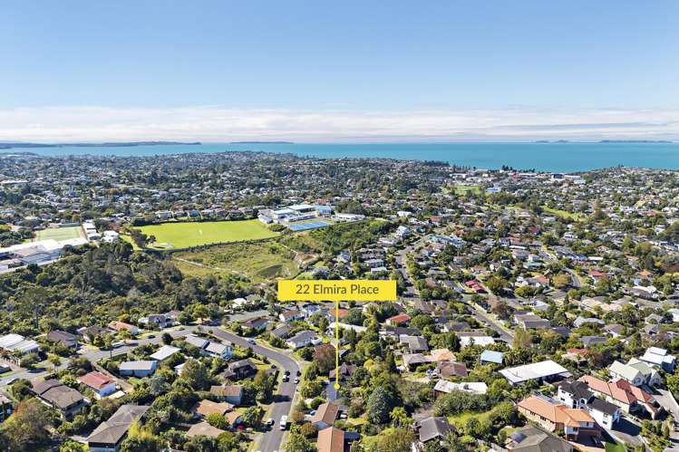 22 Elmira Place Browns Bay_17