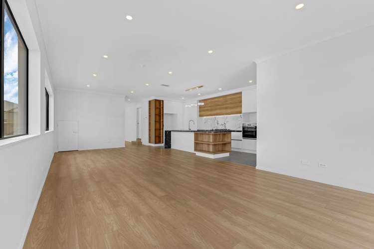 17 Meadowridge Drive Flat Bush_10
