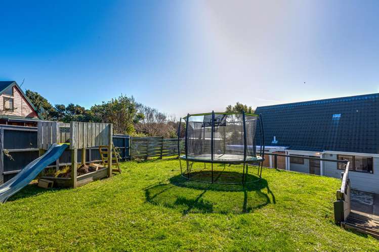 23 James Cook Drive Whitby_27