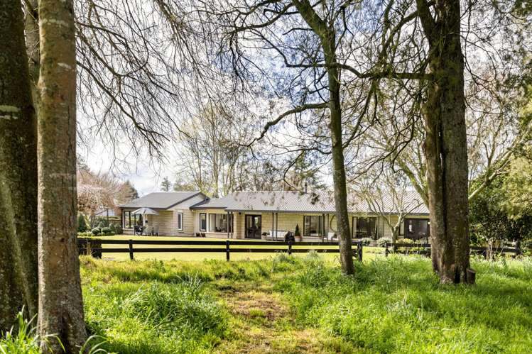 261 Sainsbury Road Puketaha_2