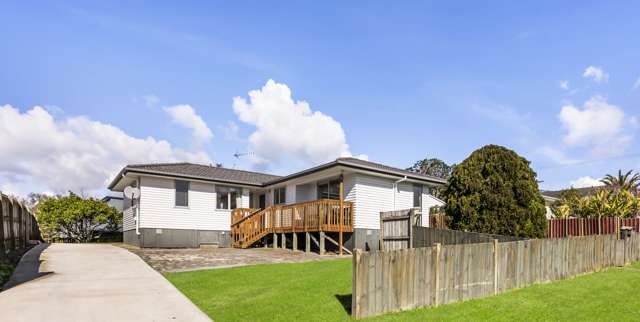 3 Taurus Crescent Beach Haven_2