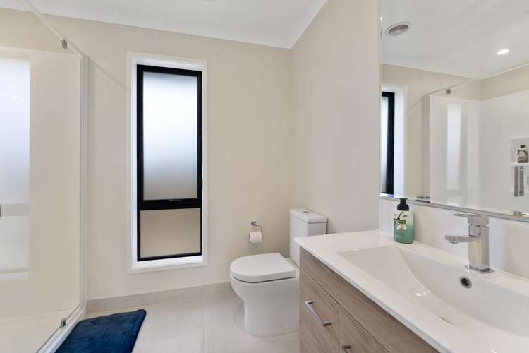 5 Longwood Court Levin_12