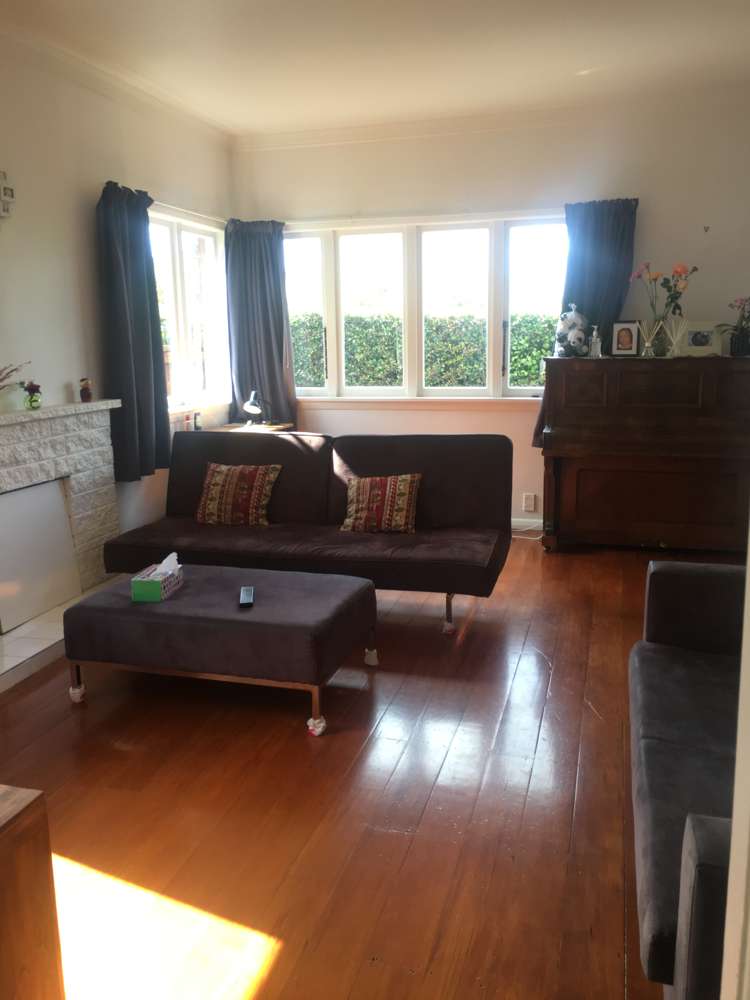 13 Tirimoana Road Te Atatu South_11