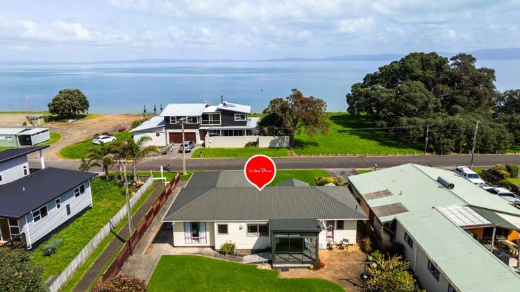 6 Seaview Avenue Te Puru_0