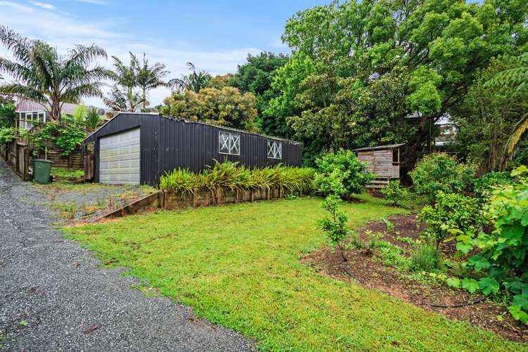 32 Clark Road Kamo_25